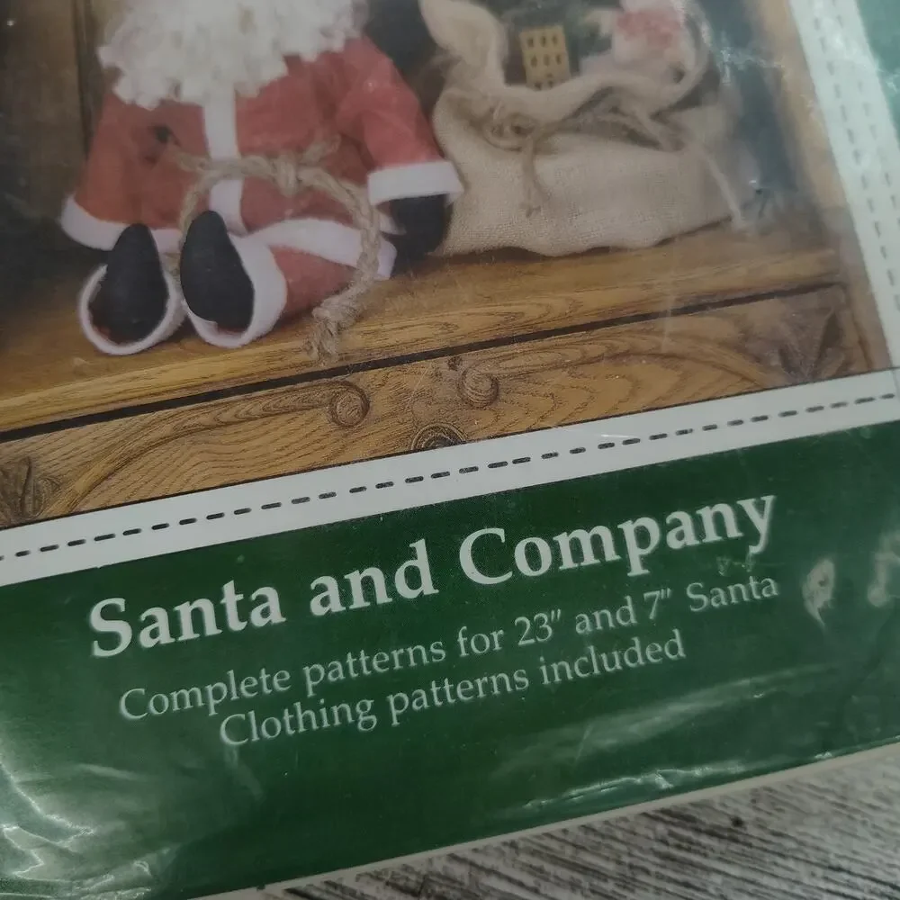 Santa and Company Doll Patterns 1987 Vintage  Hearts Content‎ Crafting Christmas